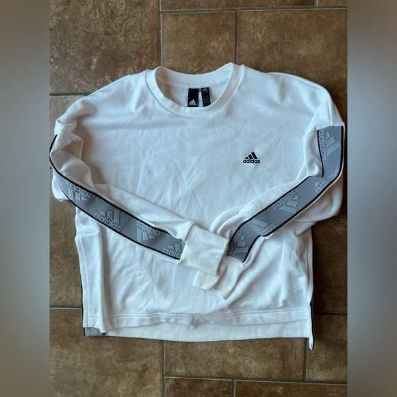 WHITE ADIDAS NIKE SWEATSHIRT WITH DETAILED SIDE SLIT, crew neck - Picture 9 of 11